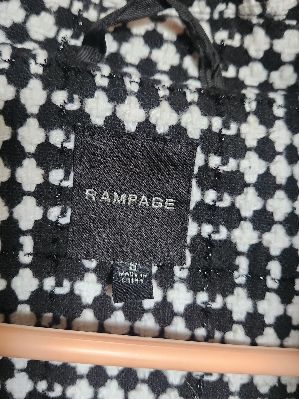 Black & White Houndstooth Plaid Tie-Waist Coat Rampage Women's Coat Size Small - Picture 4 of 13